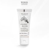  Gel dưỡng ẩm vùng kín Woman Essentials Essence De Joie 