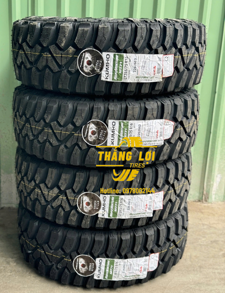 Lốp xe Kumho 285/75R16 MT71 126/123Q