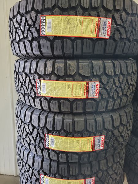 Lốp xe Kenda LT 285/70R17 KR628