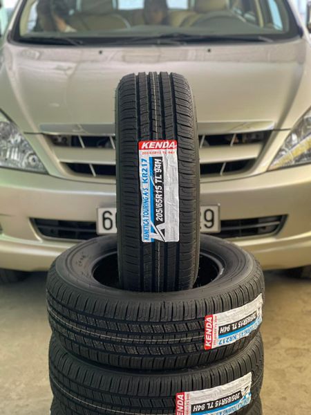 Lốp xe Kenda 205/65R15 KR217