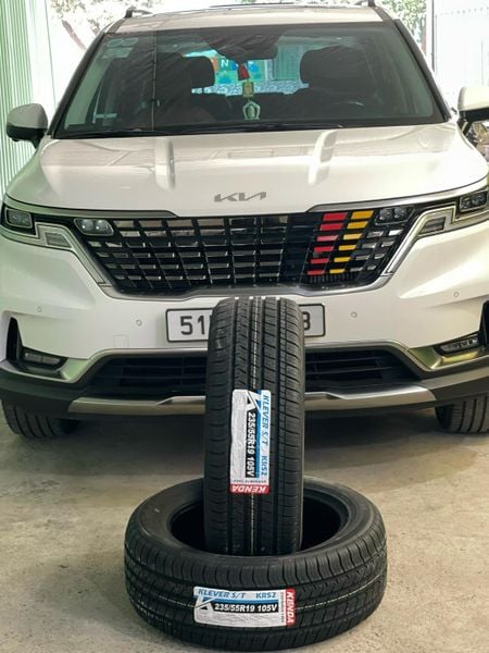 Lốp xe Kenda 235/55R19 KR52