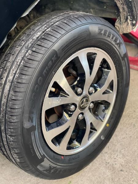 Lốp xe Zeetex 205/65R15 94V  ZT5000 max  (Thái Lan)