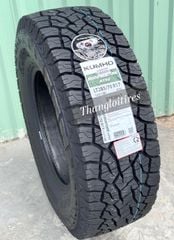 Lốp xe Kumho 285/70R17 AT52 121/118R