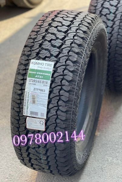 Lốp xe Kumho 285/65R18 AT51 125/122R