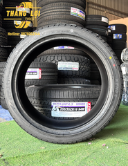 Lốp xe Kenda 255/35R18 KR400 (ZR, lốp có hiệu suất cao)