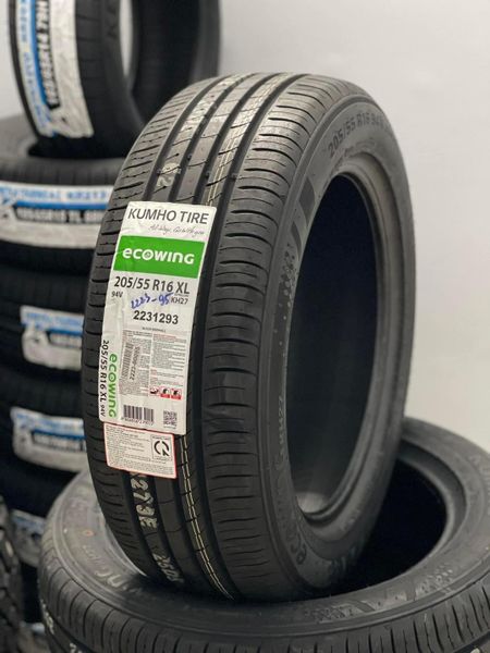 Lốp xe Kumho 205/55R16 KH27 94V
