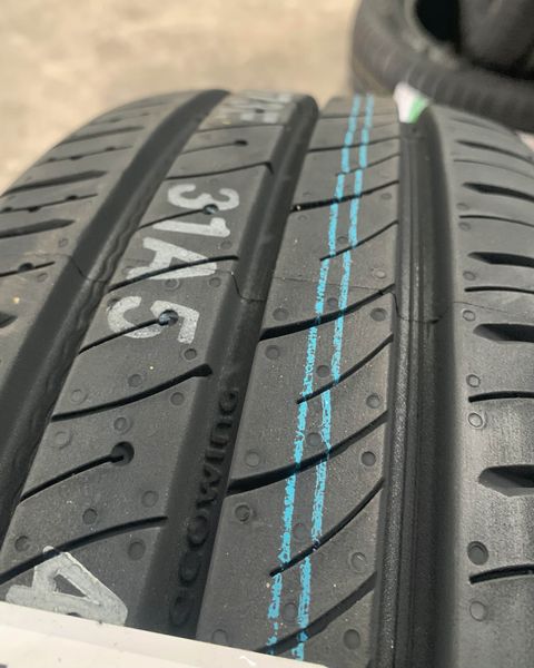 Lốp xe Kumho 175/50R15 KH27 75H