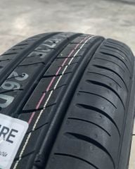 Lốp xe Kumho 175/70R13 KH27 82H