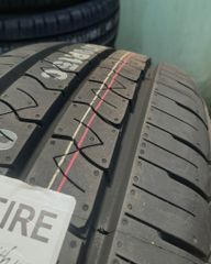 Lốp xe Kumho 215/70R15 KC53 109/107T