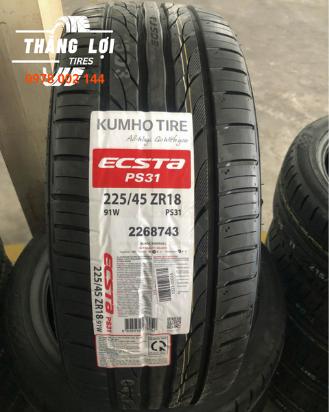 Lốp xe Kumho 225/45R18 PS31 91W