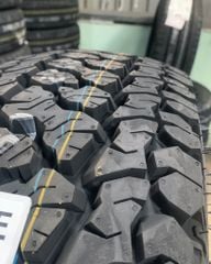 Lốp xe Kumho 235/75R15 AT51 104/101R