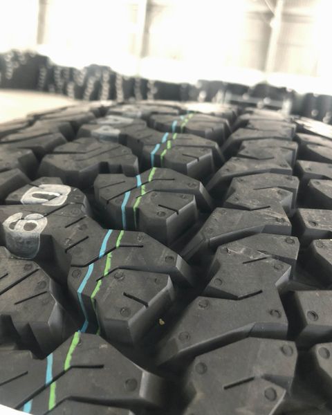 Lốp xe Kumho 275/65R17 AT51 121/118R