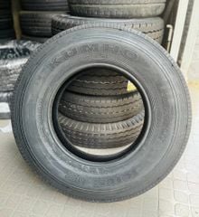 Lốp xe Kumho 6.50R16 RS02 111/109N
