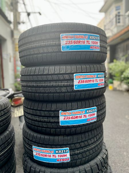 Lốp xe Kenda 235/60R16 KR217