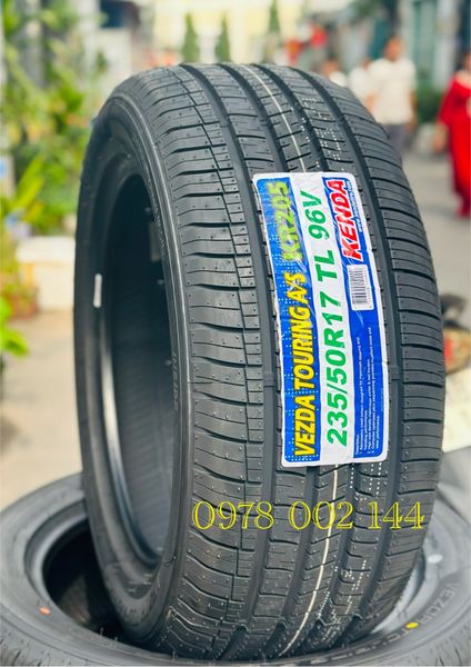 Lốp xe Kenda 235/50R17 KR205