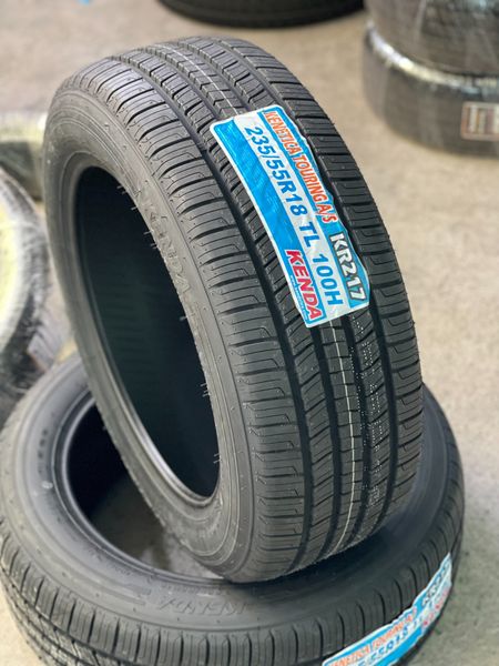 Lốp xe Kenda 235/55R18 KR217