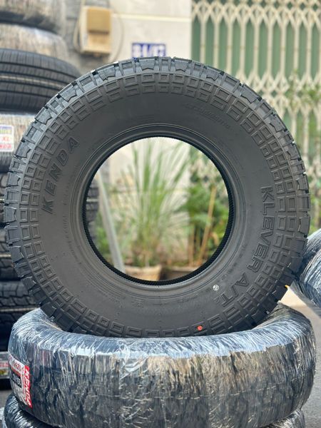 Lốp xe Kenda LT 235/85R16 KR628