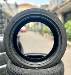 Lốp xe Kenda 245/40R18 KR400 (ZR, lốp có hiệu suất cao)