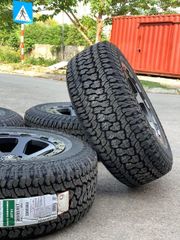 Lốp xe Kumho 265/65R17 AT51 112T