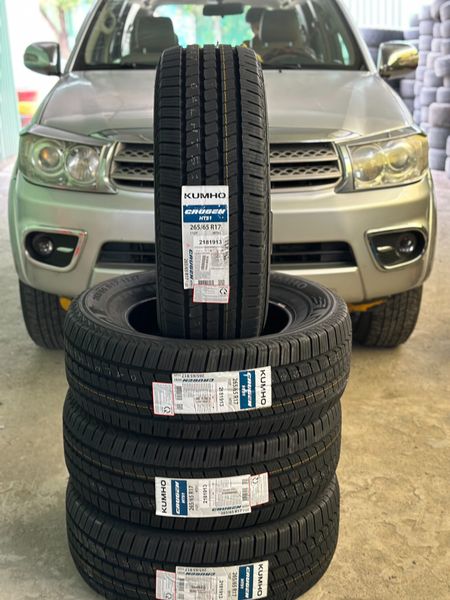 Lốp xe Kumho 265/65R17 HT51 112T