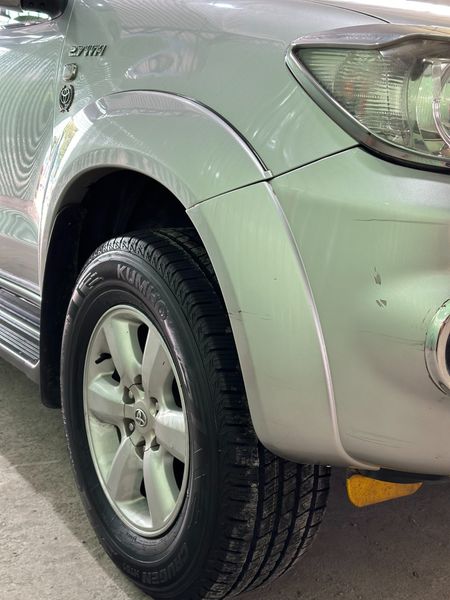 Lốp xe Kumho 265/65R17 HT51 112T
