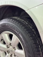 Lốp xe Kumho 265/65R17 HT51 112T