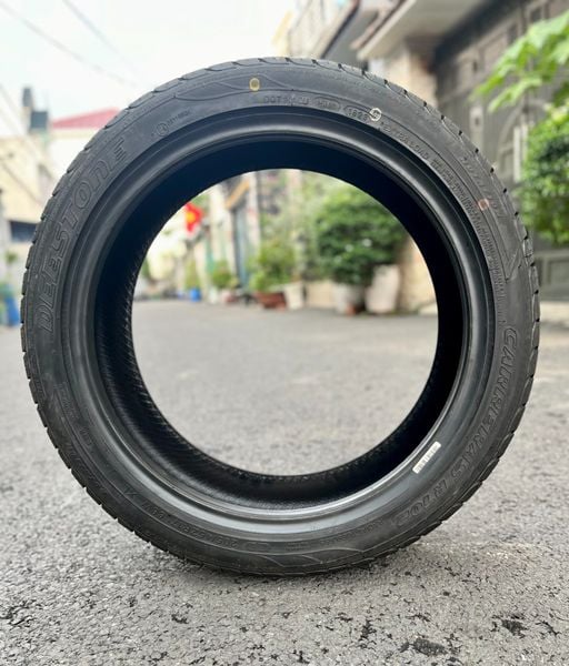 Lốp xe Deestone 205/45R17 R702 (Thái Lan)