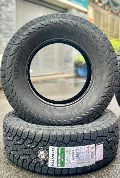 Lốp xe Kumho 235/70R16 AT52 106T