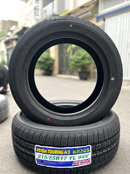 Lốp xe Kenda 215/55R17 KR205