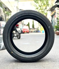 Lốp xe Kenda 255/40R19 KR400 (ZR, lốp có hiệu suất cao)