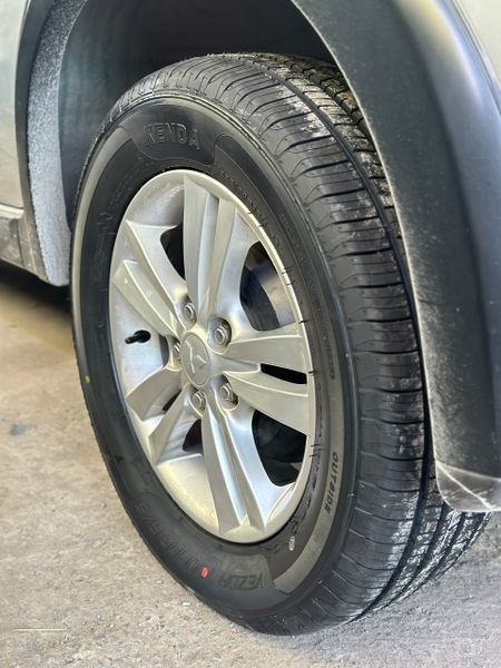 Lốp xe Kenda 225/60R16 KR205