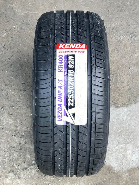 Lốp xe Kenda 225/50R16 KR400 (ZR, lốp có hiệu suất cao)