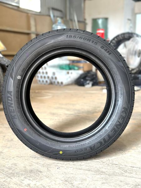 Lốp xe Kenda 185/60R15 KR203