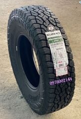 Lốp xe Kumho 235/85R16 AT52 120/116S