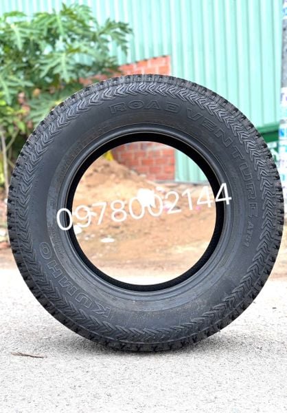 Lốp xe Kumho 265/65R17 AT51 112T