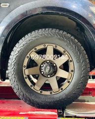 Lốp xe Kumho 265/65R17 AT52 112T