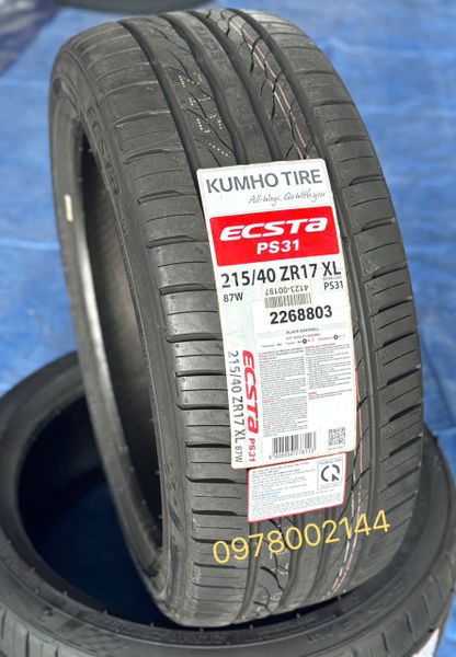 Lốp xe Kumho 215/40R17 PS31 87W