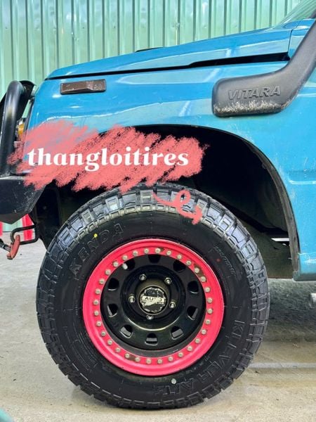 Lốp xe Kenda 235/75R15 KR628