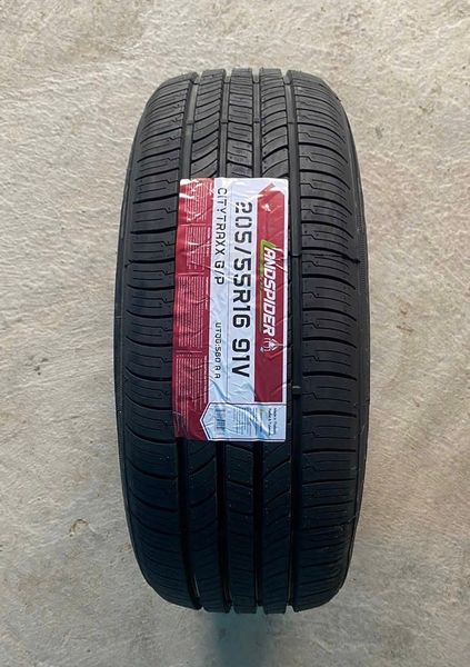 Lốp xe Landspider 205/55R16 G/P (Thái Lan)