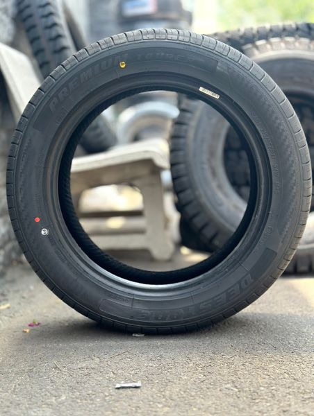 Lốp xe Deestone 215/55R17 RA01 (Thái Lan)