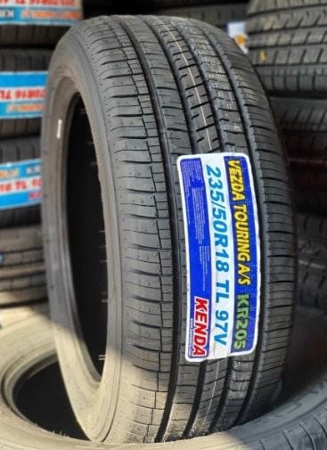 Lốp xe Kenda 235/50R18 KR205