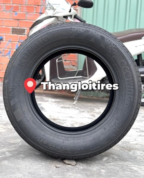 Lốp xe Kumho 195/65R15 KH27 91V