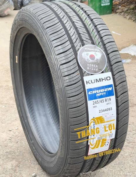 Lốp xe Kumho 245/45R19 HP71 98H
