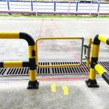  Cổng an toàn tự đóng 