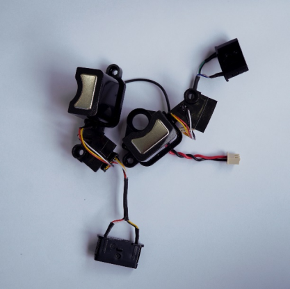 Tiếp điểm sạc và cảm biến rơi phía trước Deebot T8/T8+/N8 Pro/N8 Pro+/N8/N8+/T9/T9+