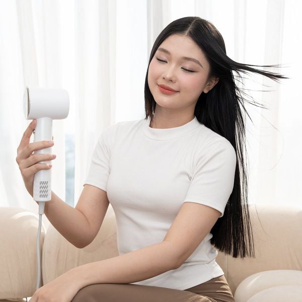 MÁY SẤY TÓC VIETNAMROBOVAC DIGITAL HIGH - SPEED HS01- BH 12 THÁNG