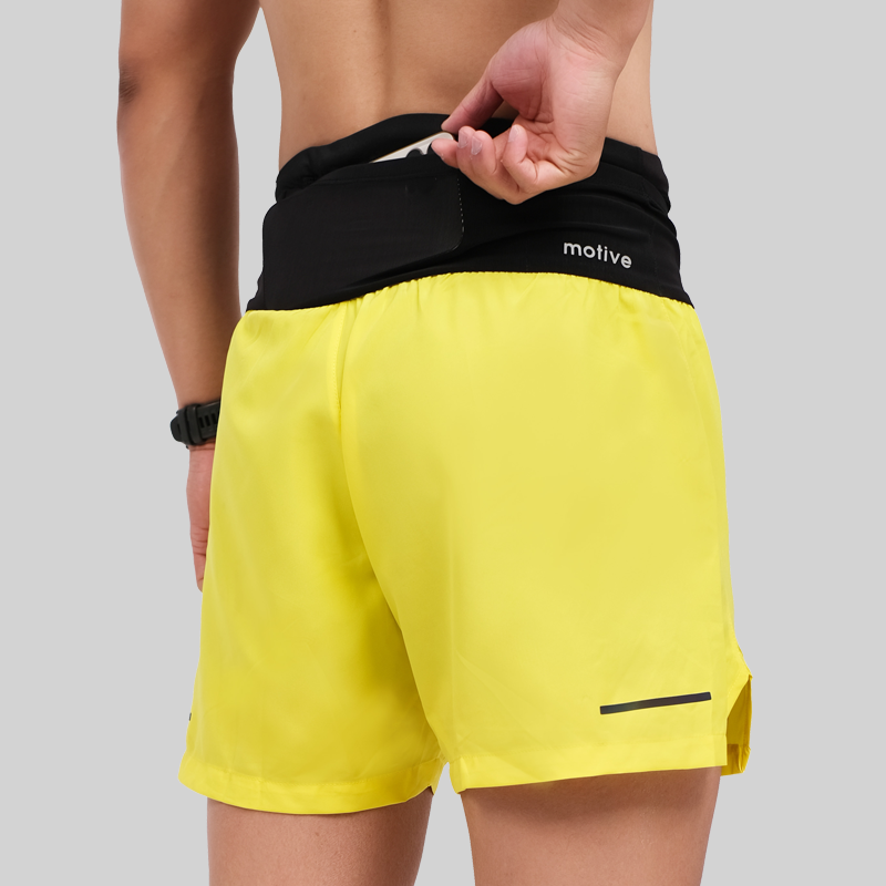 Quần Short Thể Thao Chạy Bộ Nam Đa Năng MOTIVE MEN SHORT BELT - Màu Vàng