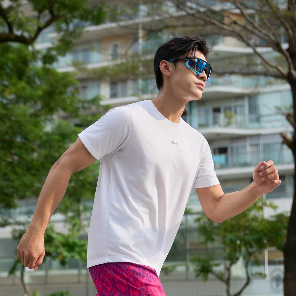Áo Thun Thể Thao Chạy Bộ Nam MOTIVE Men Basic Color T-Shirt - Màu Trắng