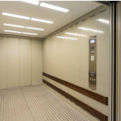  TH02 - Thang máy tải hàng Pacific SP820 - Không phòng máy, máy kéo không hộp số 