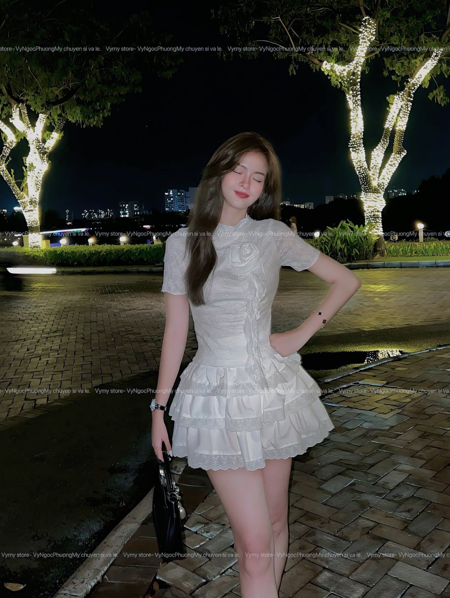  Set áo cổ lọ len đính hoa phối chân váy tầng ren - TRẮNG - H287 (S<66, M<72) 